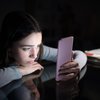 Mlajšim od 14 let z zakonom prepovedali uporabo družbenih omrežij