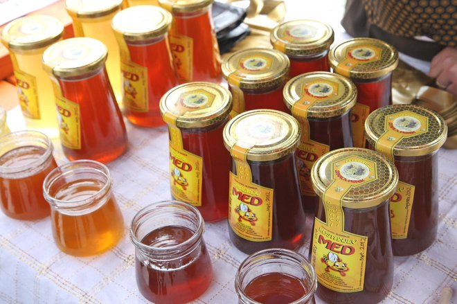 EBA je za popolno izločitev ponarejenega medu na evropskem trgu. FOTO: Primož Hieng